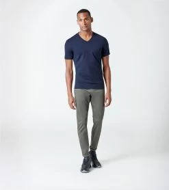 Porsche Design Basic Slim Fit Chino Color Asphalt Grey -Porsche Design Store 4046901682910 04 ga pd sall ain v1