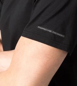 Porsche Design Essential T-Shirt Color Jet Black -Porsche Design Store 4046901739348 04 ga pd sall ain v1