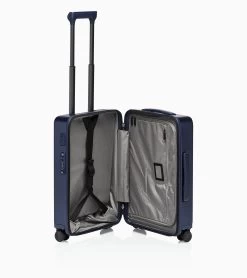 Porsche Design Roadster Hardcase 4W Trolley S Color Dark Blue Matt -Porsche Design Store 4056487000213 03 ga pd sall ain v1