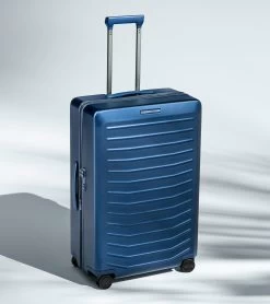 Porsche Design Roadster Hardcase 4W Trolley L Color Dark Blue Matt -Porsche Design Store 4056487000336 010 ga pd sall ain v1