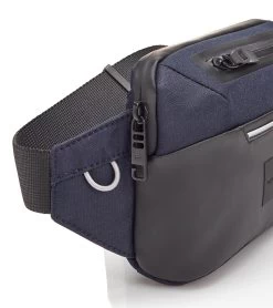 Porsche Design Urban Eco Belt Bag Color Dark Blue -Porsche Design Store 4056487017624 03 ga pd sall ain v1