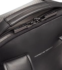 Porsche Design Carbon Backpack Color Black -Porsche Design Store 4056487017693 04 ga pd sall ain v1