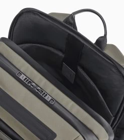 Porsche Design Urban Eco Backpack M2 Color Stone Grey 9 Porsche Design Urban Eco Backpack M2 Color Stone Grey -Porsche Design Store 4056487038148 03 ga pd sall ain v1