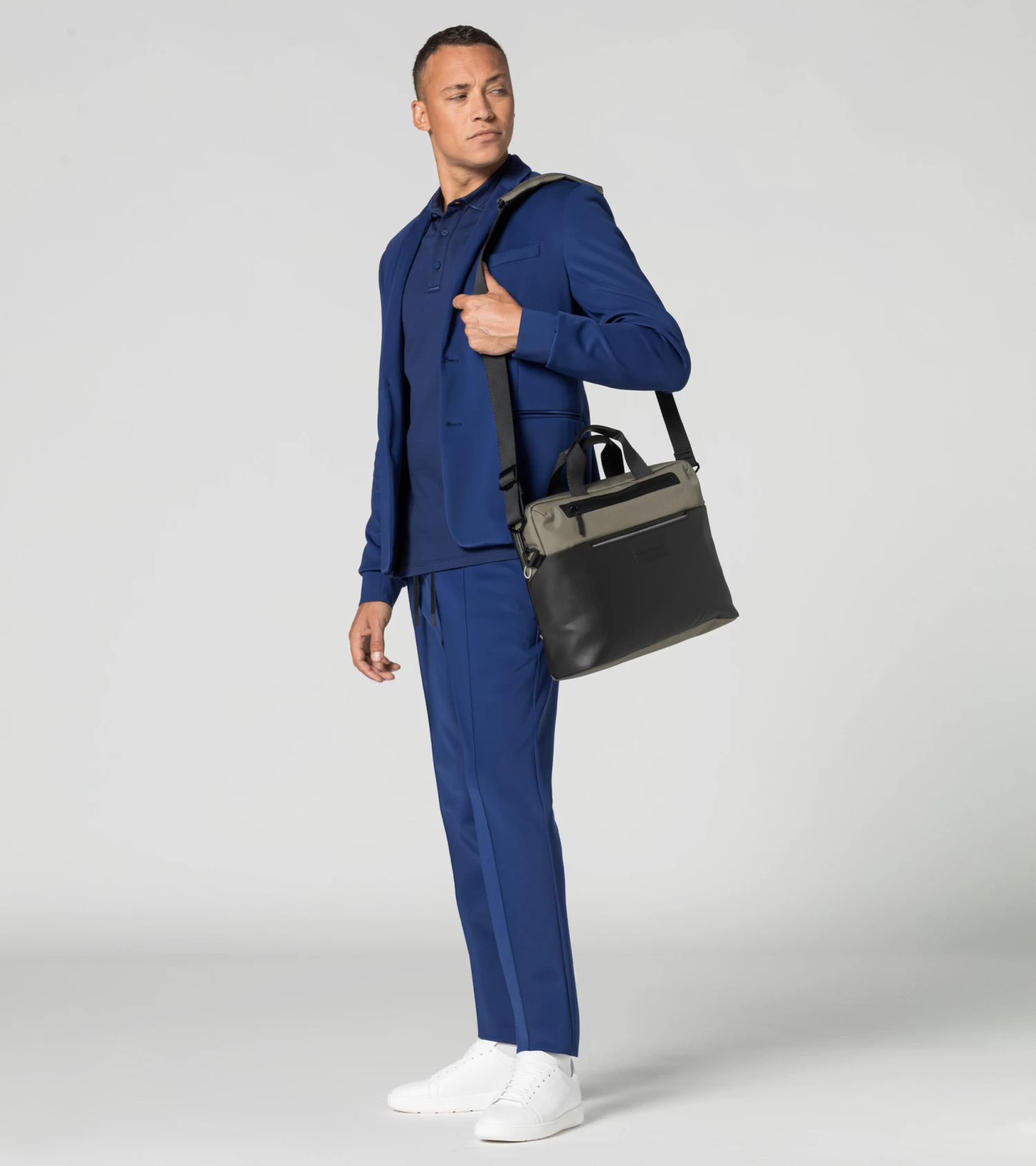 Porsche Design Urban Eco Briefcase M Color Stone Grey 7 Porsche Design Urban Eco Briefcase M Color Stone Grey - Image 7