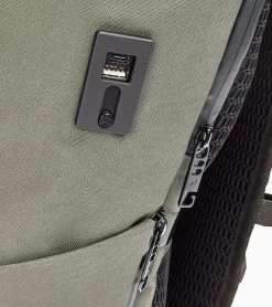 Porsche Design Urban Eco Backpack M1 Color Stone Grey 11 Porsche Design Urban Eco Backpack M1 Color Stone Grey -Porsche Design Store 4056487038728 05 ga pd sall ain v1