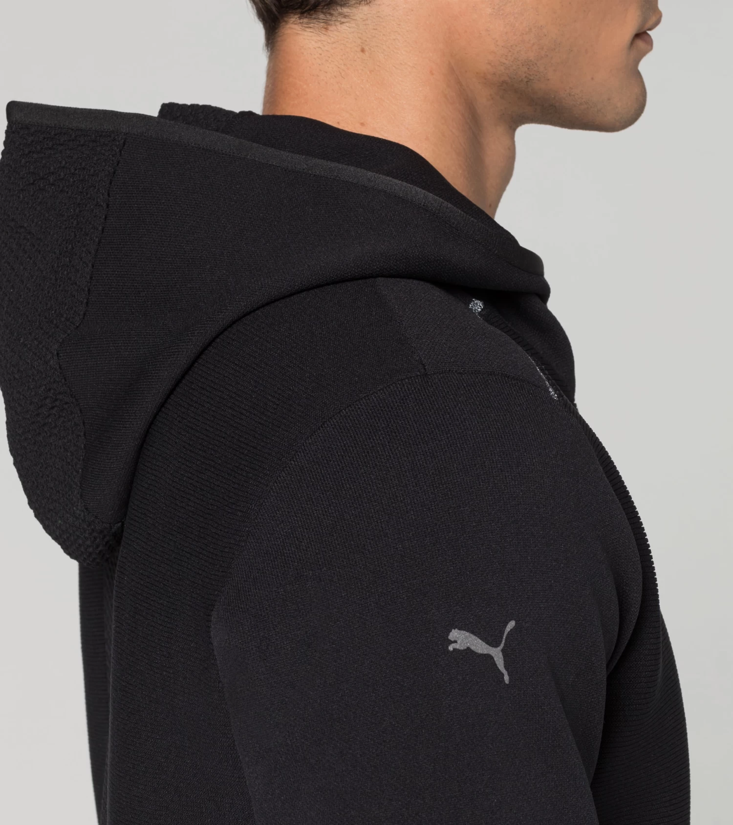 Porsche Design EvoKNIT® Midlayer Jacket Color Black 4 Porsche Design EvoKNIT® Midlayer Jacket Color Black - Image 4