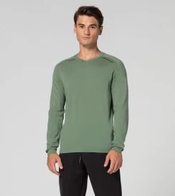 Porsche Design EvoKNIT® V-Neck Jumper Pullover Color Dusty Green -Porsche Design Store 4056487041186 006 ga pd sall ain v1