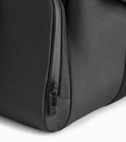 Porsche Design Gym Bag Color Black -Porsche Design Store 4056487042480 005 ga pd sall ain v1