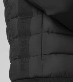 Porsche Design Lightweight Vest Color Jet Black -Porsche Design Store 4056487043524 004 ga pd sall ain v1