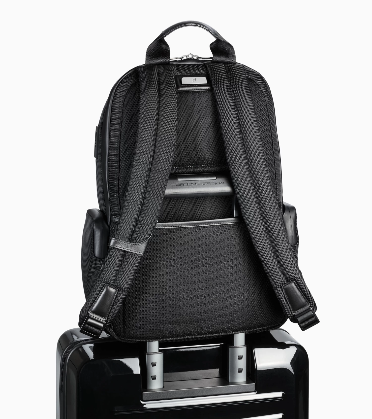Porsche Design Roadster Pro Backpack M1 Color Black 7 Porsche Design Roadster Pro Backpack M1 Color Black - Image 7