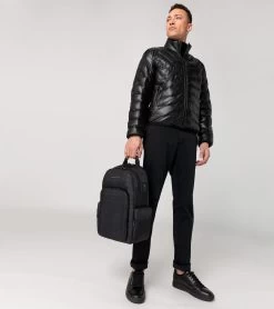 Porsche Design Roadster Pro Backpack M1 Color Black 17 Porsche Design Roadster Pro Backpack M1 Color Black -Porsche Design Store 4056487045481 009 ga pd sall ain v1