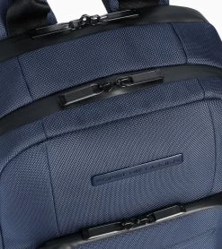 Porsche Design Roadster Pro Backpack M1 Color Dark Blue 13 Porsche Design Roadster Pro Backpack M1 Color Dark Blue -Porsche Design Store 4056487045504 005 ga pd sall ain v1