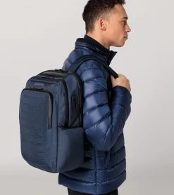 Porsche Design Roadster Pro Backpack L Color Dark Blue 16 Porsche Design Roadster Pro Backpack L Color Dark Blue -Porsche Design Store 4056487045535 008 ga pd sall ain v1