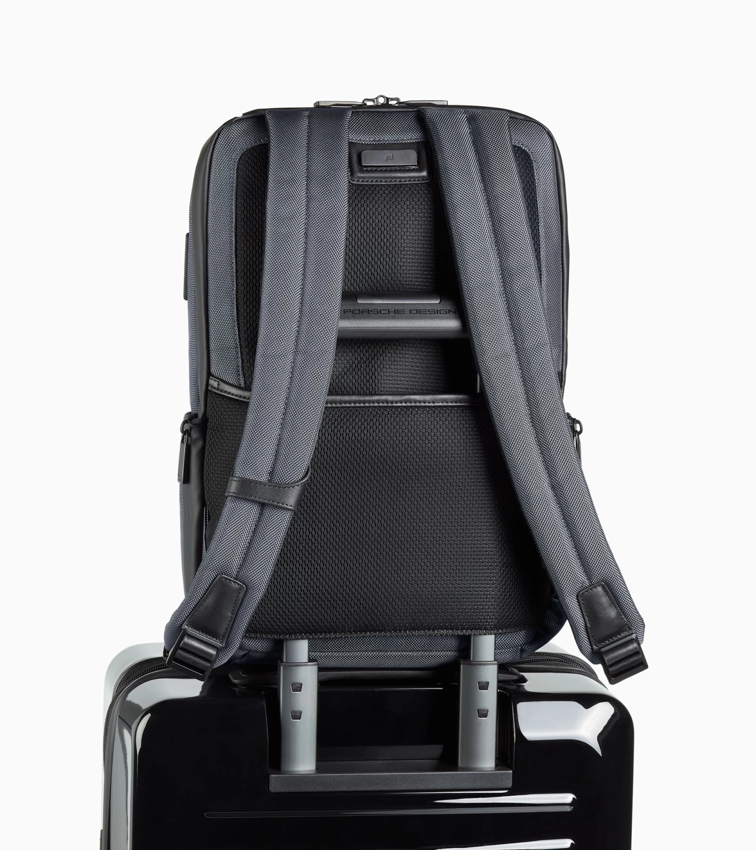 Porsche Design Roadster Pro Backpack XS Color Antracite Grey 7 Porsche Design Roadster Pro Backpack XS Color Antracite Grey - Image 7