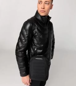 Porsche Design Roadster Pro Shoulder Bag XS Color Black 9 Porsche Design Roadster Pro Shoulder Bag XS Color Black -Porsche Design Store 4056487045603 005 ga pd sall ain v1