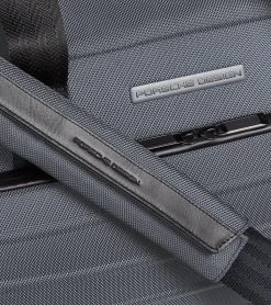 Porsche Design Roadster Pro Weekender S Color Antracite Grey -Porsche Design Store 4056487045641 010 ga pd sall ain v1