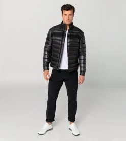 Porsche Design Lightweight Puffer Jacket Color Jet Black -Porsche Design Store 4056487049748 005 ga pd sall ain v1