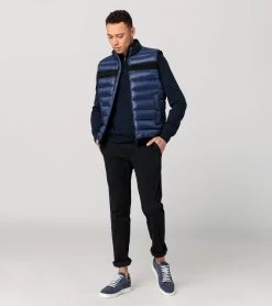 Porsche Design Lightweight Puffer Vest Color Navy Blazer -Porsche Design Store 4056487049861 005 ga pd sall ain v1
