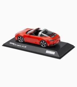 Porsche Design Porsche 911 Targa 4S (992) – Ltd. Color Orange, Schwarz 5 Porsche Design Porsche 911 Targa 4S (992) – Ltd. Color Orange, Schwarz -Porsche Design Store wap0209220rtrg 003 ga pd sall ain v1 1