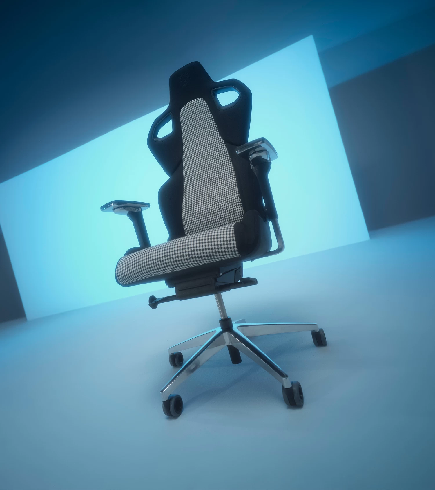Porsche Design RECARO X Porsche Gaming Chair Pepita – Ltd. Color Schwarz/weiß/silber/grau/black/white/silver/grey 8 Porsche Design RECARO X Porsche Gaming Chair Pepita – Ltd. Color Schwarz/weiß/silber/grau/black/white/silver/grey - Image 8