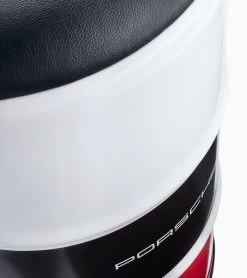 Porsche Design Barrel Seat – Porsche Penske Motorsport Color Schwarz/rot 5 Porsche Design Barrel Seat – Porsche Penske Motorsport Color Schwarz/rot -Porsche Design Store wap0501080rlmd 003 ga pd sall ain v1