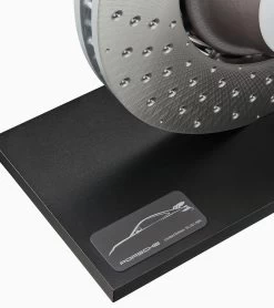 Porsche Design 911 Brake Disc Clock – Porsche Originals – Ltd. Color Silber/rot -Porsche Design Store wap0505000pbrs 04 ga pd sall ain v1